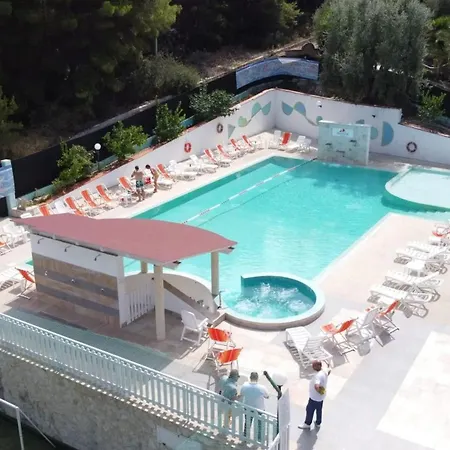 Apartment Charming In With Shared Pool 40 M² Vieste